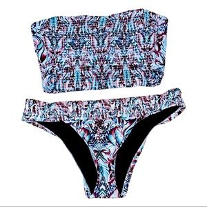 Two Piece Strapless Bikini Set